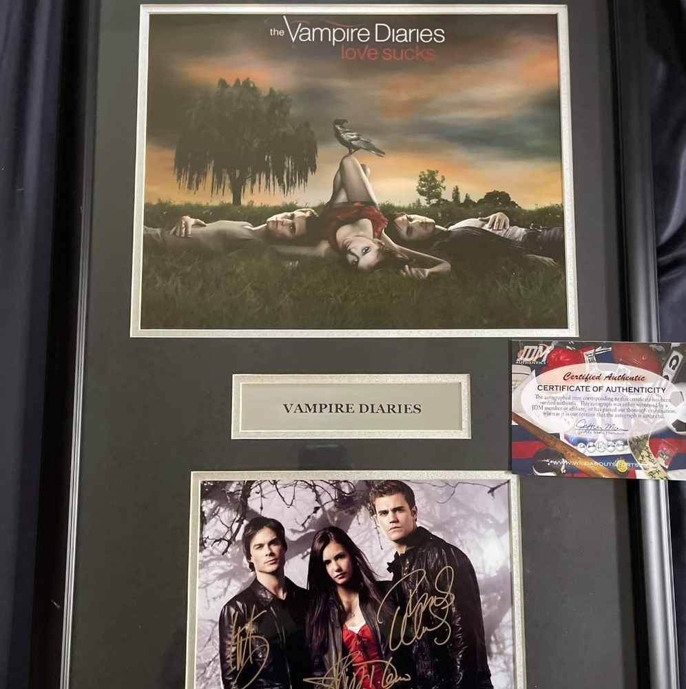 Vampire diaries authentic autographs